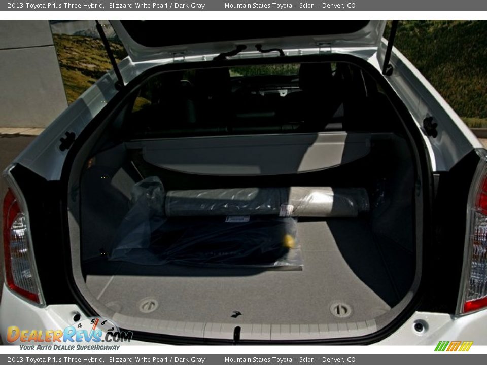 2013 Toyota Prius Three Hybrid Blizzard White Pearl / Dark Gray Photo #8