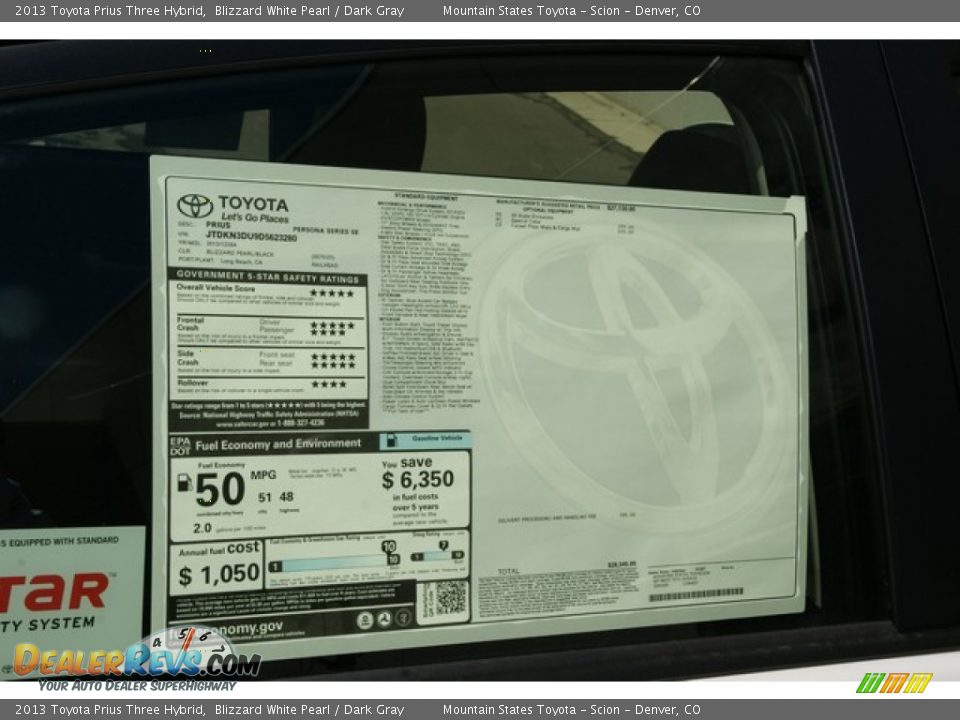 2013 Toyota Prius Three Hybrid Blizzard White Pearl / Dark Gray Photo #10