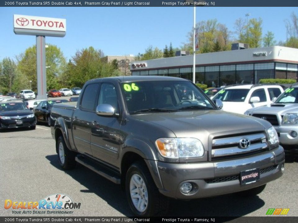 2006 Toyota Tundra SR5 Double Cab 4x4 Phantom Gray Pearl / Light Charcoal Photo #1