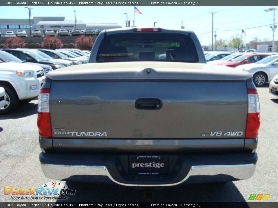 2006 Toyota Tundra SR5 Double Cab 4x4 Phantom Gray Pearl / Light Charcoal Photo #5