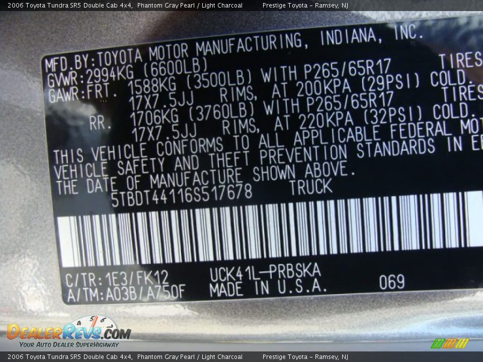 2006 Toyota Tundra SR5 Double Cab 4x4 Phantom Gray Pearl / Light Charcoal Photo #15