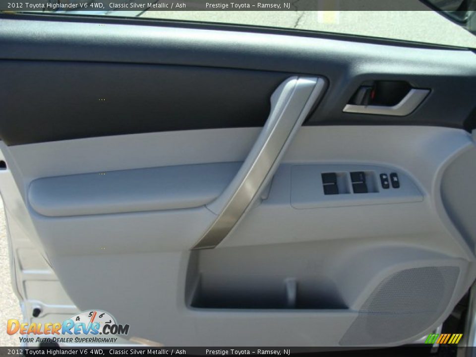 2012 Toyota Highlander V6 4WD Classic Silver Metallic / Ash Photo #6