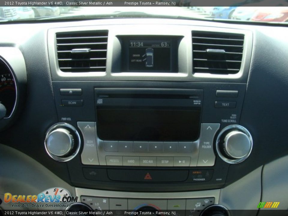 2012 Toyota Highlander V6 4WD Classic Silver Metallic / Ash Photo #11