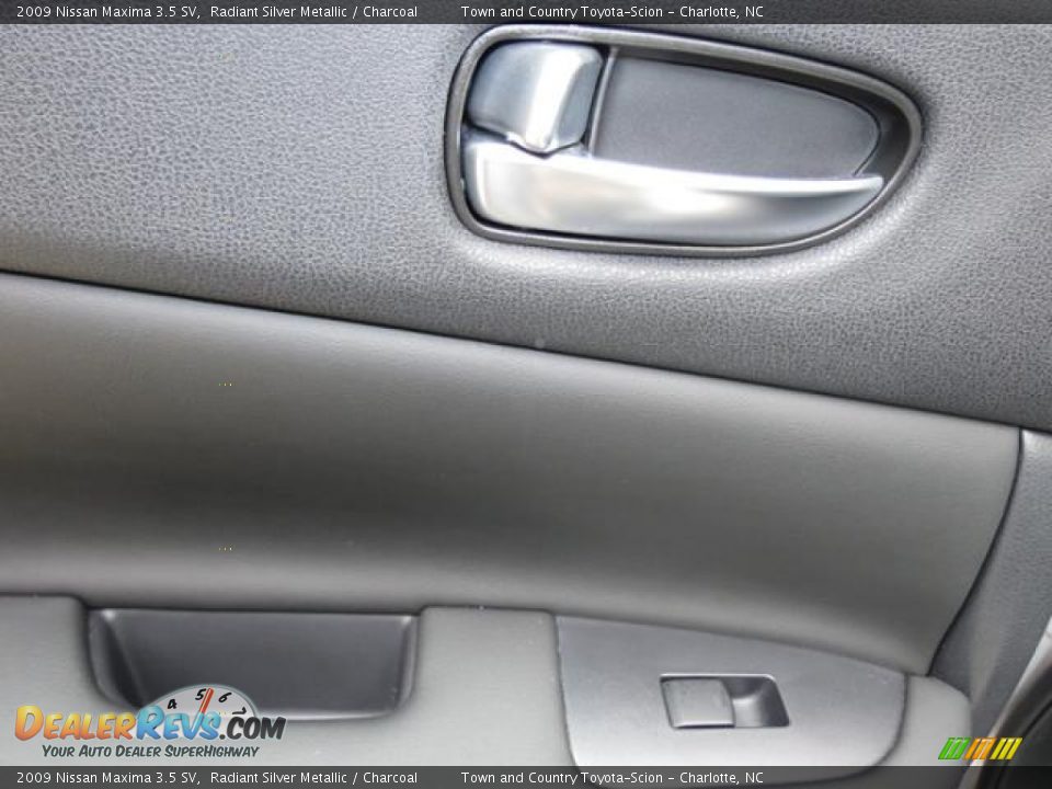 2009 Nissan Maxima 3.5 SV Radiant Silver Metallic / Charcoal Photo #7