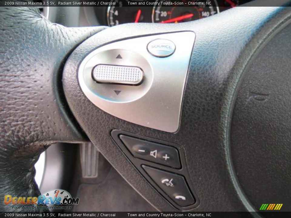 2009 Nissan Maxima 3.5 SV Radiant Silver Metallic / Charcoal Photo #20