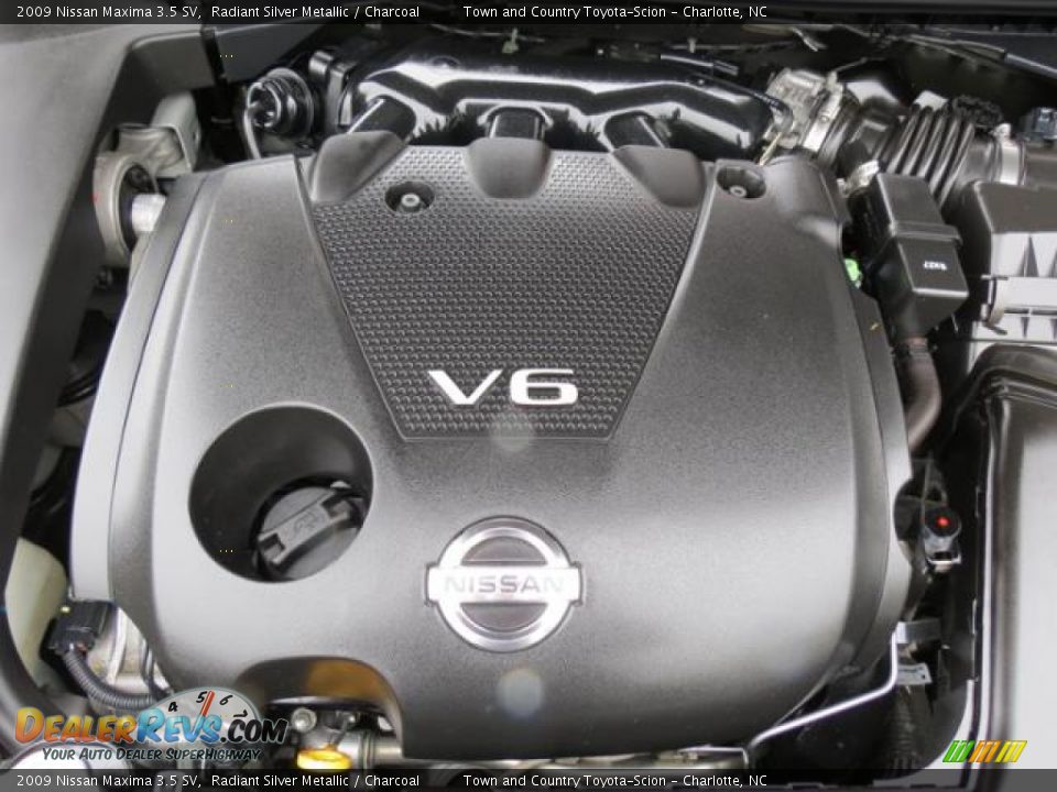 2009 Nissan Maxima 3.5 SV Radiant Silver Metallic / Charcoal Photo #31