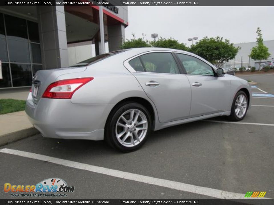 2009 Nissan Maxima 3.5 SV Radiant Silver Metallic / Charcoal Photo #32