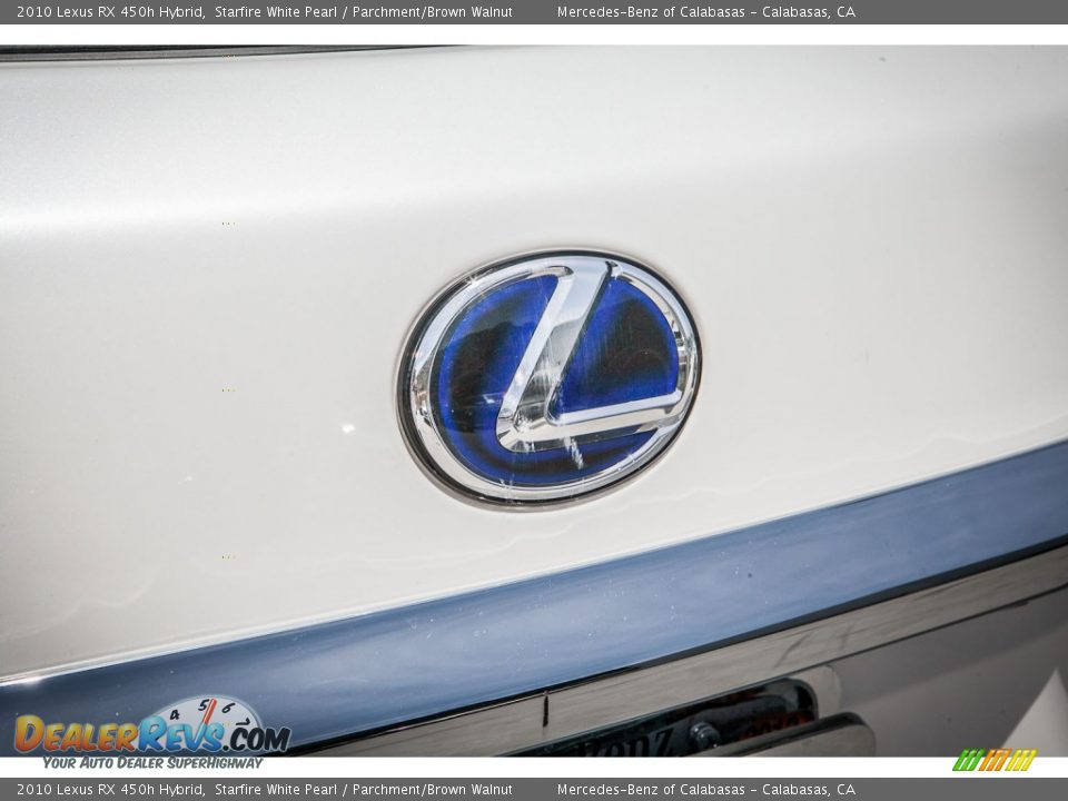 2010 Lexus RX 450h Hybrid Starfire White Pearl / Parchment/Brown Walnut Photo #32