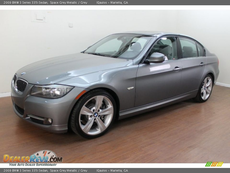 Front 3/4 View of 2009 BMW 3 Series 335i Sedan Photo #1