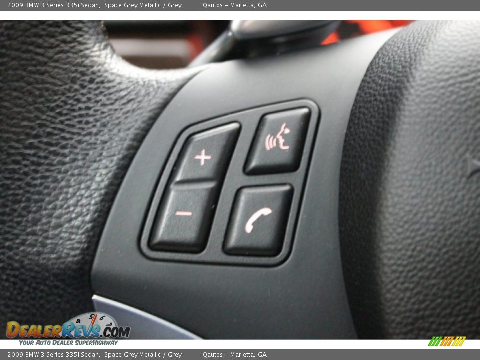 Controls of 2009 BMW 3 Series 335i Sedan Photo #17