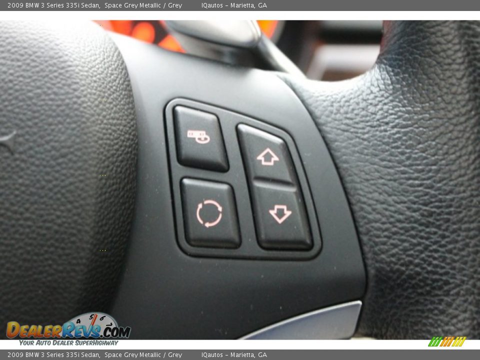 Controls of 2009 BMW 3 Series 335i Sedan Photo #18