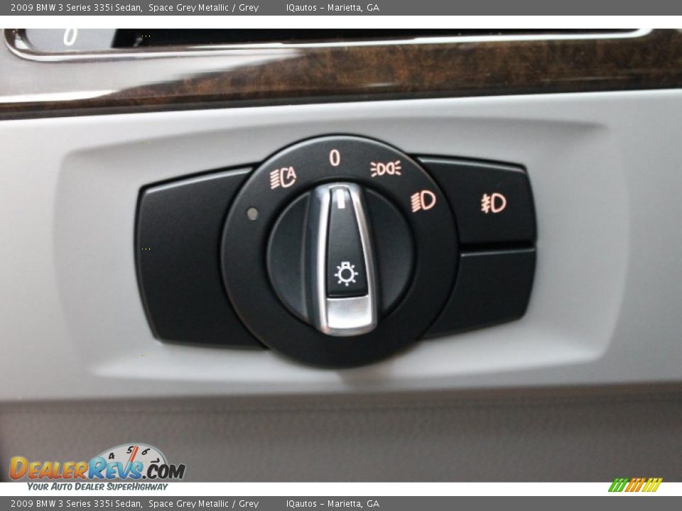 Controls of 2009 BMW 3 Series 335i Sedan Photo #28