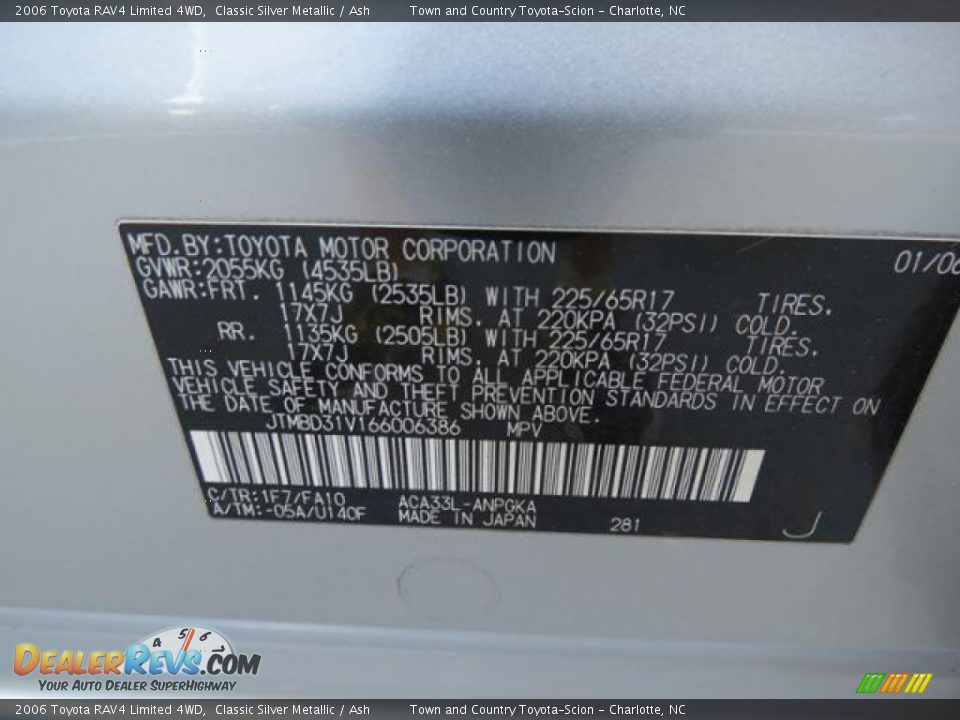 2006 Toyota RAV4 Limited 4WD Classic Silver Metallic / Ash Photo #9