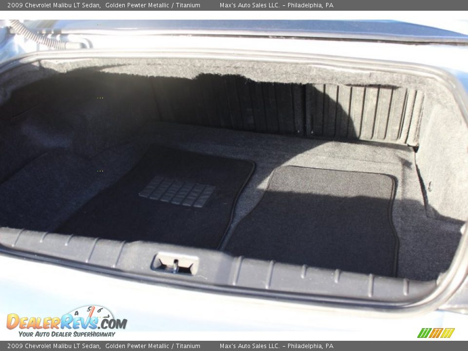 2009 Chevrolet Malibu LT Sedan Golden Pewter Metallic / Titanium Photo #8