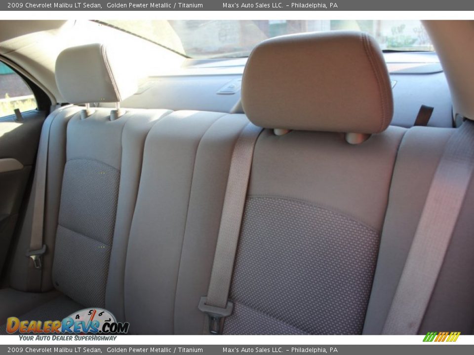 2009 Chevrolet Malibu LT Sedan Golden Pewter Metallic / Titanium Photo #11