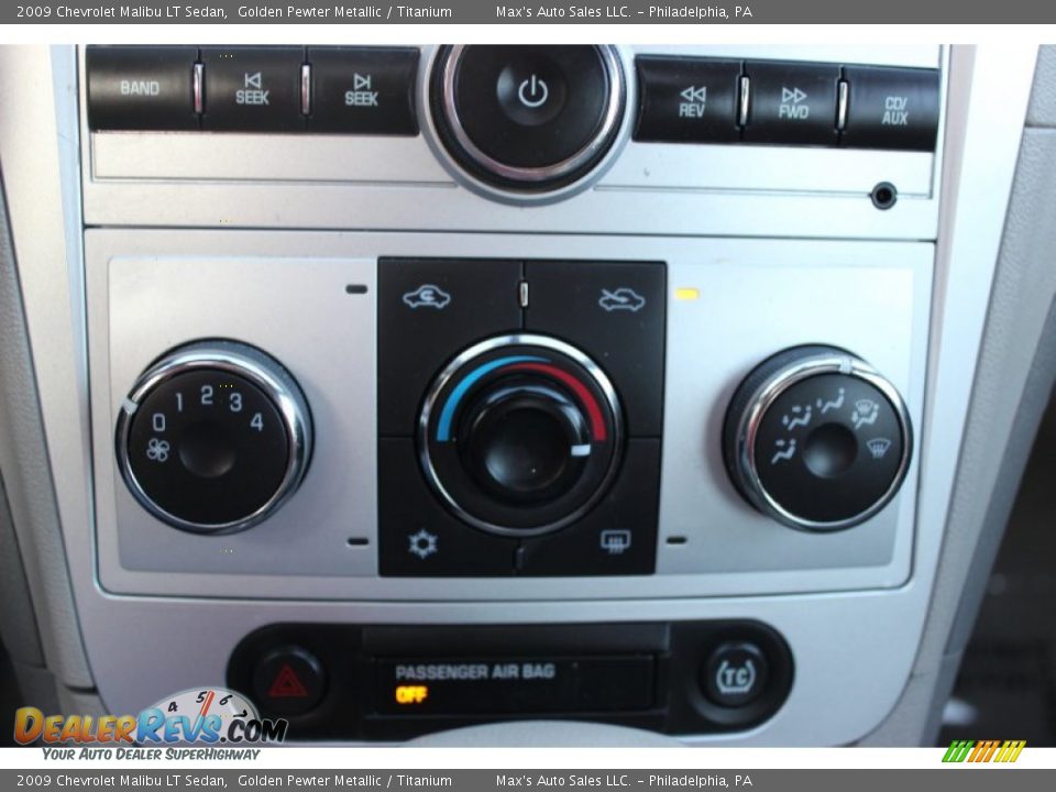 2009 Chevrolet Malibu LT Sedan Golden Pewter Metallic / Titanium Photo #12