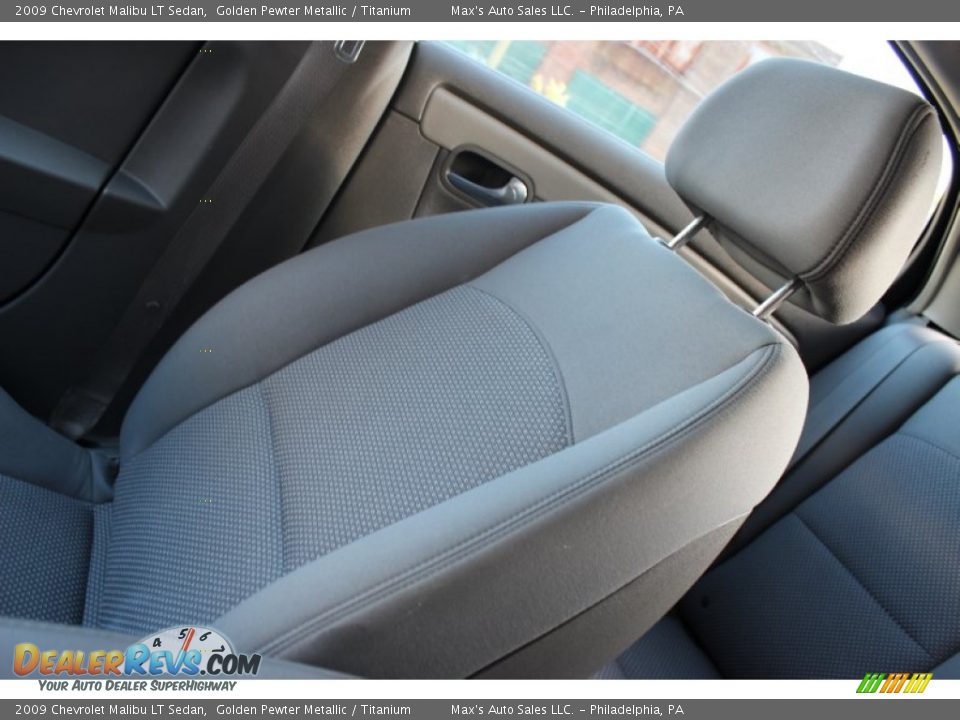 2009 Chevrolet Malibu LT Sedan Golden Pewter Metallic / Titanium Photo #14