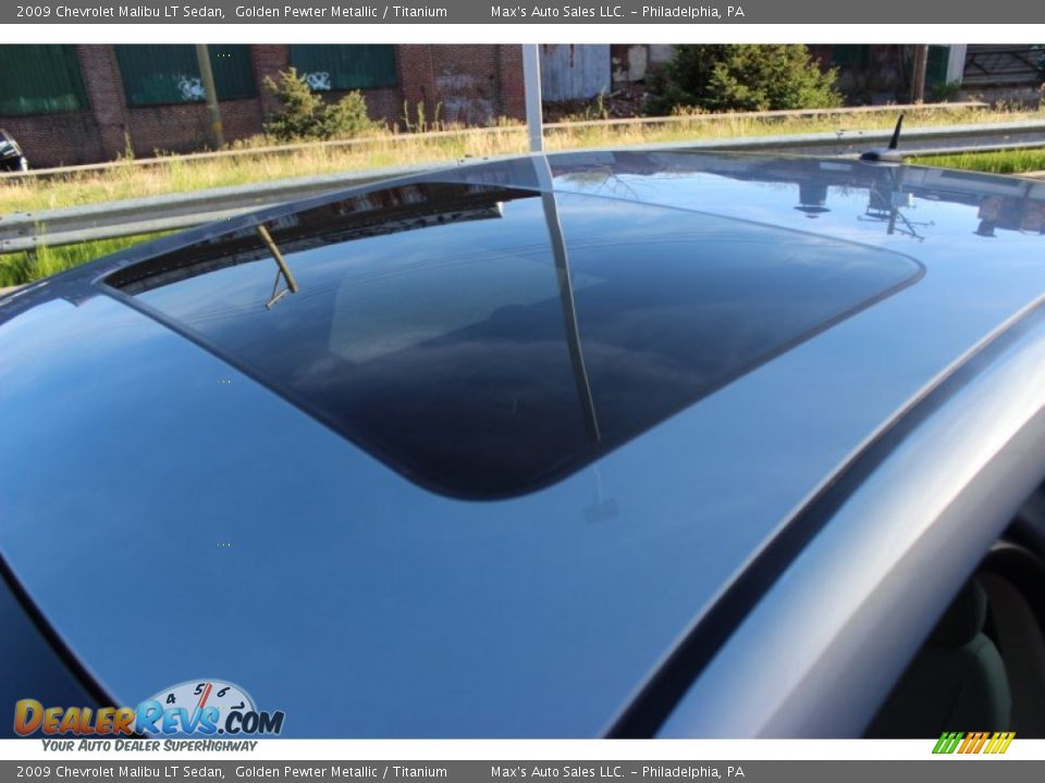 2009 Chevrolet Malibu LT Sedan Golden Pewter Metallic / Titanium Photo #21