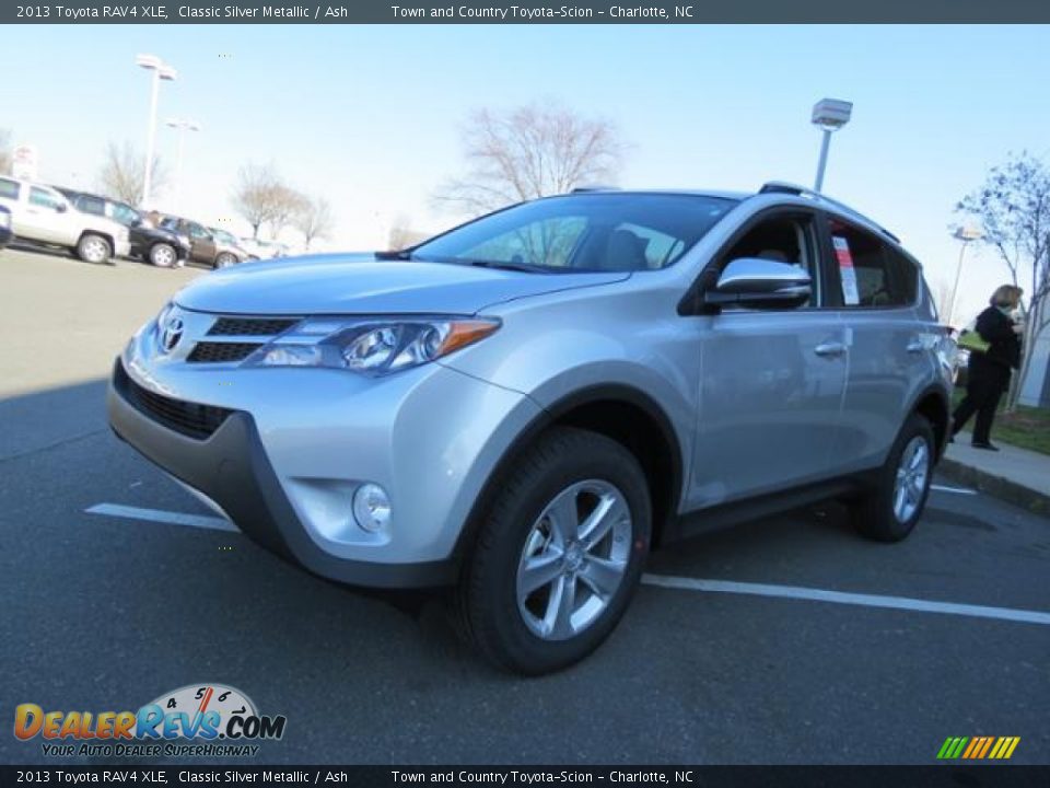2013 Toyota RAV4 XLE Classic Silver Metallic / Ash Photo #3