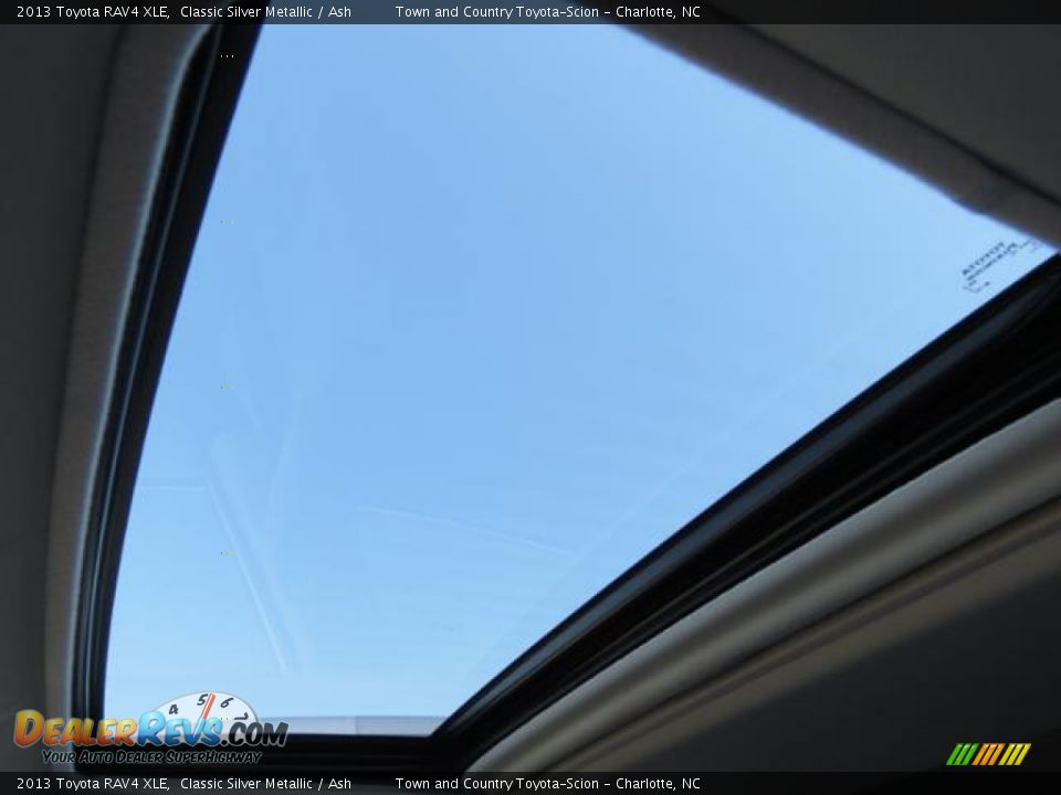 2013 Toyota RAV4 XLE Classic Silver Metallic / Ash Photo #11