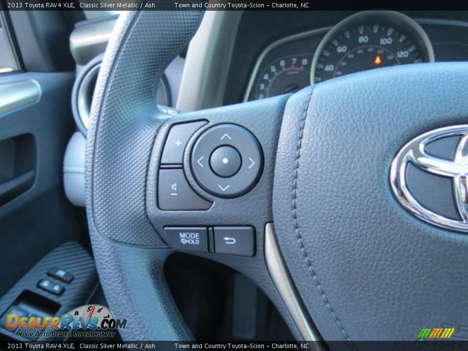 2013 Toyota RAV4 XLE Classic Silver Metallic / Ash Photo #16