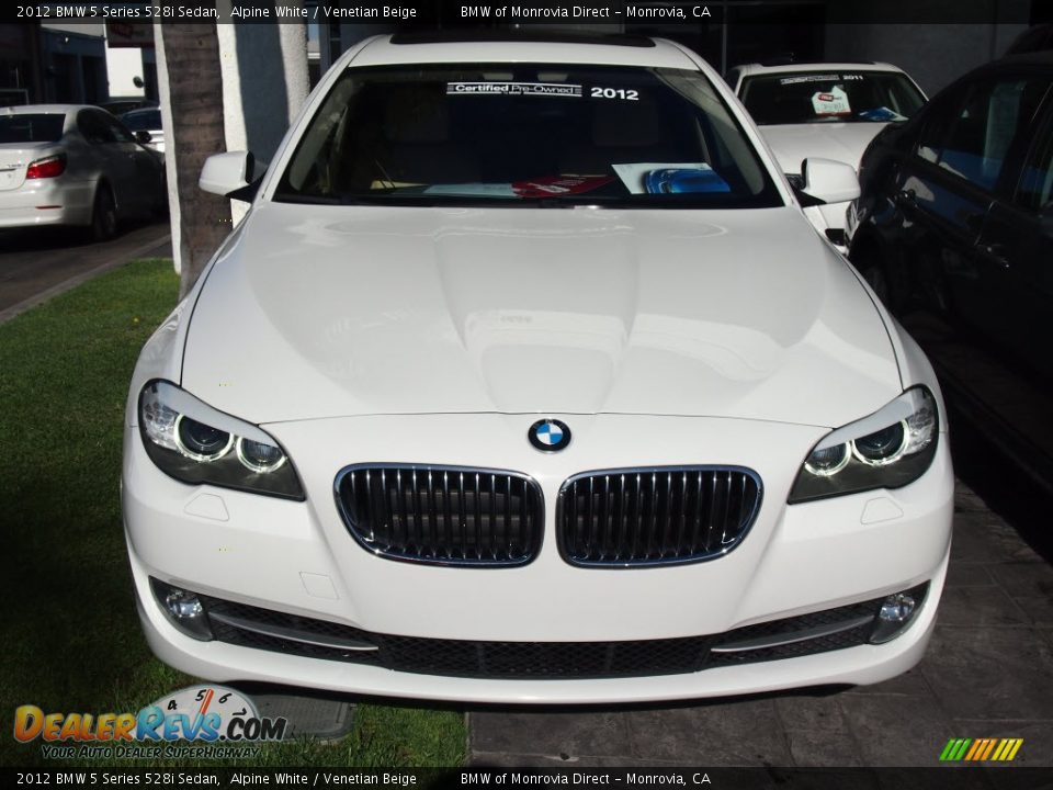 2012 BMW 5 Series 528i Sedan Alpine White / Venetian Beige Photo #23