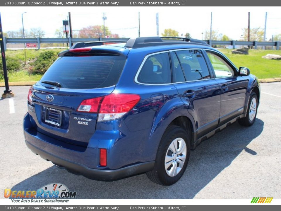 2010 Subaru Outback 2.5i Wagon Azurite Blue Pearl / Warm Ivory Photo #6