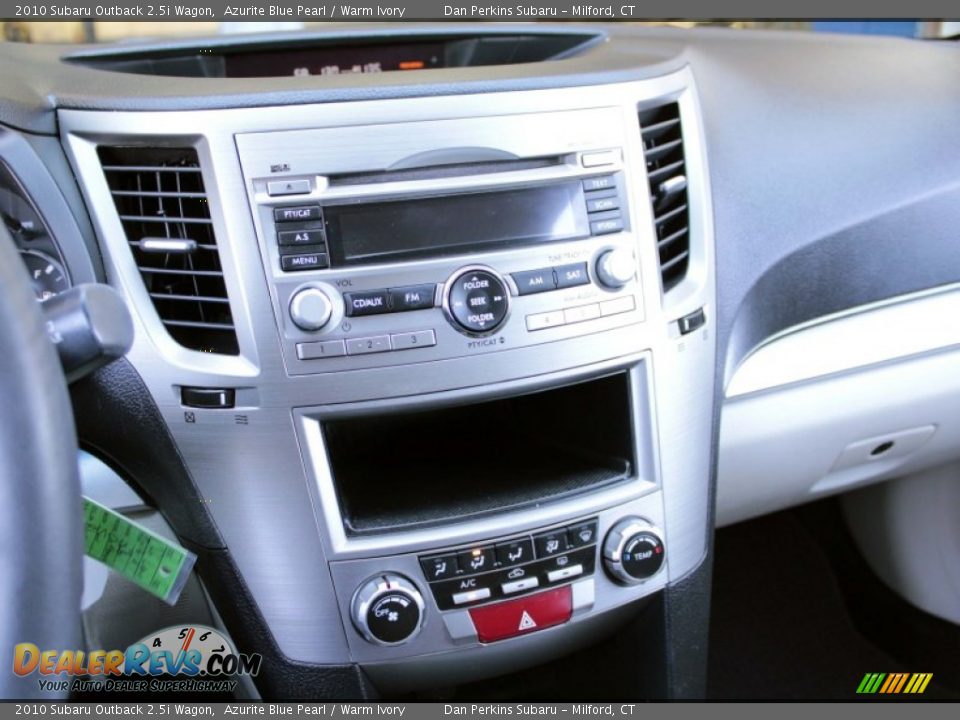 2010 Subaru Outback 2.5i Wagon Azurite Blue Pearl / Warm Ivory Photo #12