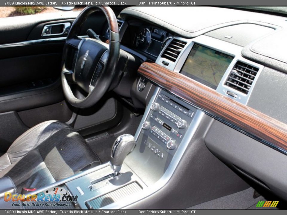 2009 Lincoln MKS AWD Sedan Tuxedo Black Metallic / Charcoal Black Photo #9
