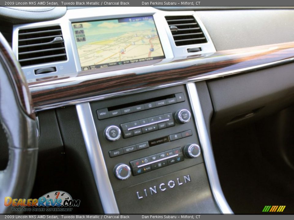 2009 Lincoln MKS AWD Sedan Tuxedo Black Metallic / Charcoal Black Photo #15