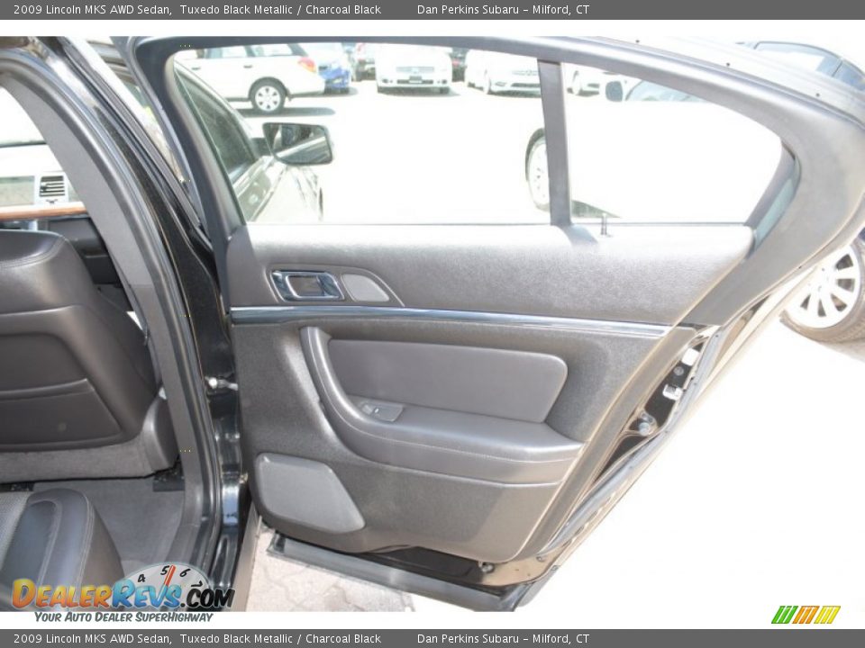 2009 Lincoln MKS AWD Sedan Tuxedo Black Metallic / Charcoal Black Photo #22