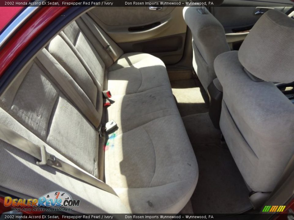 Rear Seat of 2002 Honda Accord EX Sedan Photo #10