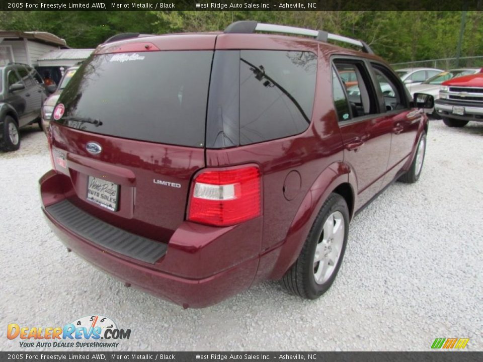 2005 Ford Freestyle Limited AWD Merlot Metallic / Black Photo #5