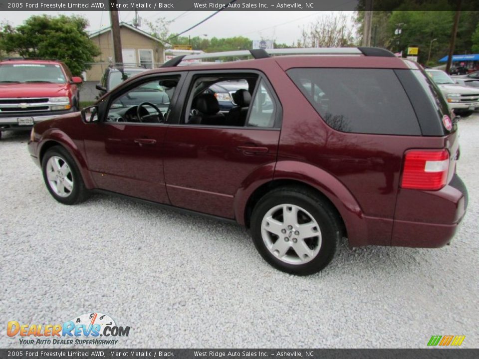 2005 Ford Freestyle Limited AWD Merlot Metallic / Black Photo #8