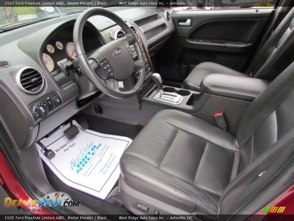 Black Interior - 2005 Ford Freestyle Limited AWD Photo #23