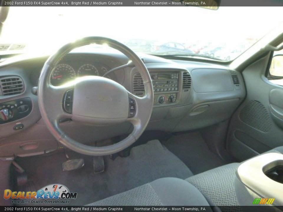 2002 Ford F150 FX4 SuperCrew 4x4 Bright Red / Medium Graphite Photo #10