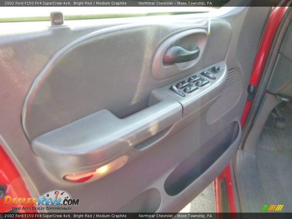 2002 Ford F150 FX4 SuperCrew 4x4 Bright Red / Medium Graphite Photo #11