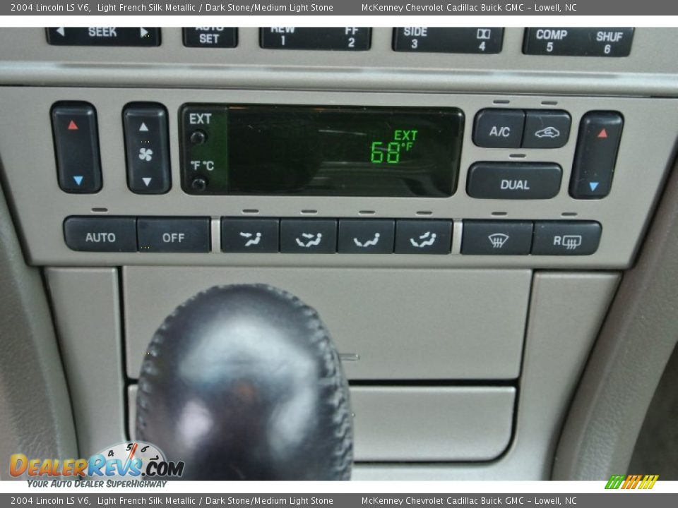 2004 Lincoln LS V6 Light French Silk Metallic / Dark Stone/Medium Light Stone Photo #13