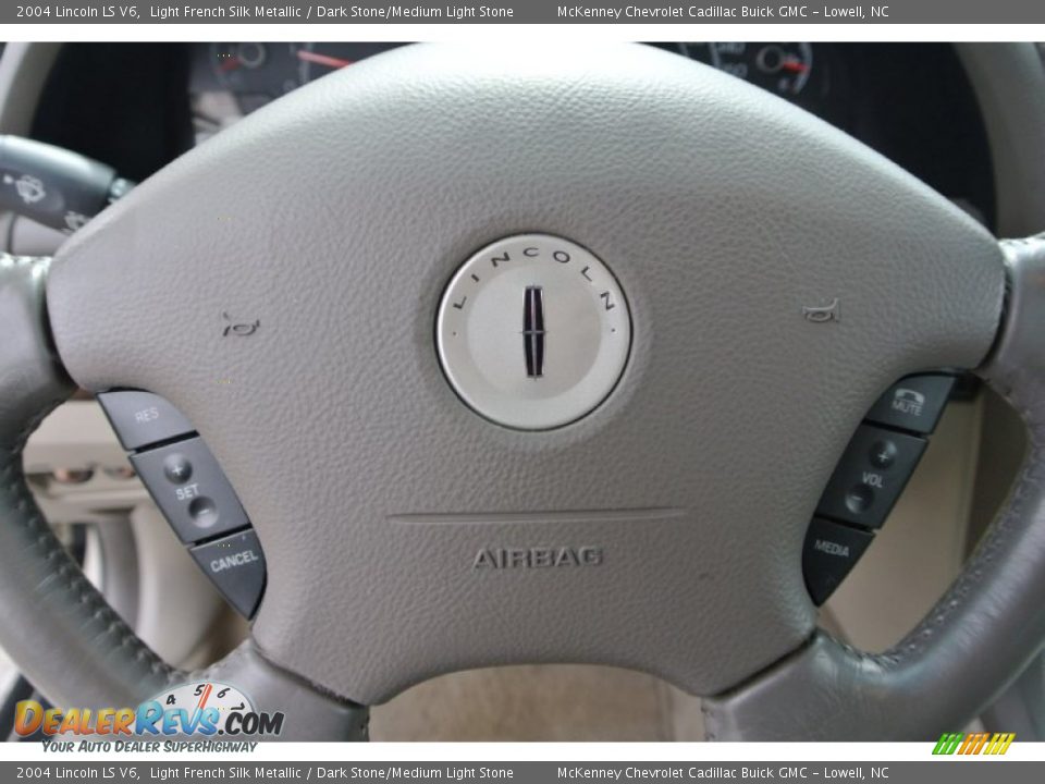 2004 Lincoln LS V6 Light French Silk Metallic / Dark Stone/Medium Light Stone Photo #15