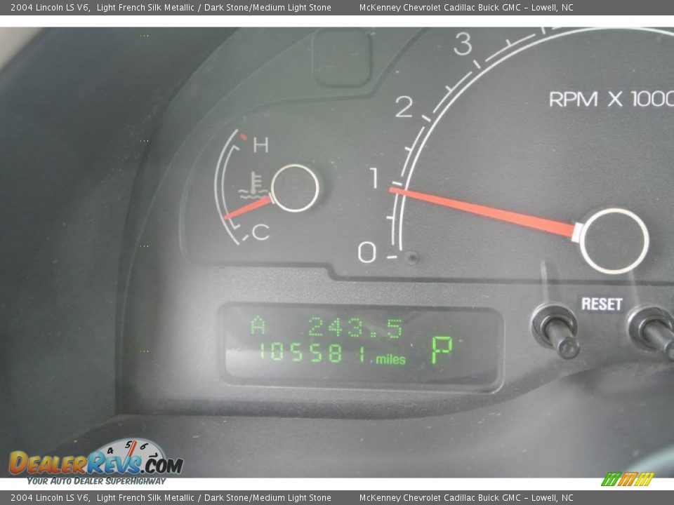 2004 Lincoln LS V6 Light French Silk Metallic / Dark Stone/Medium Light Stone Photo #16