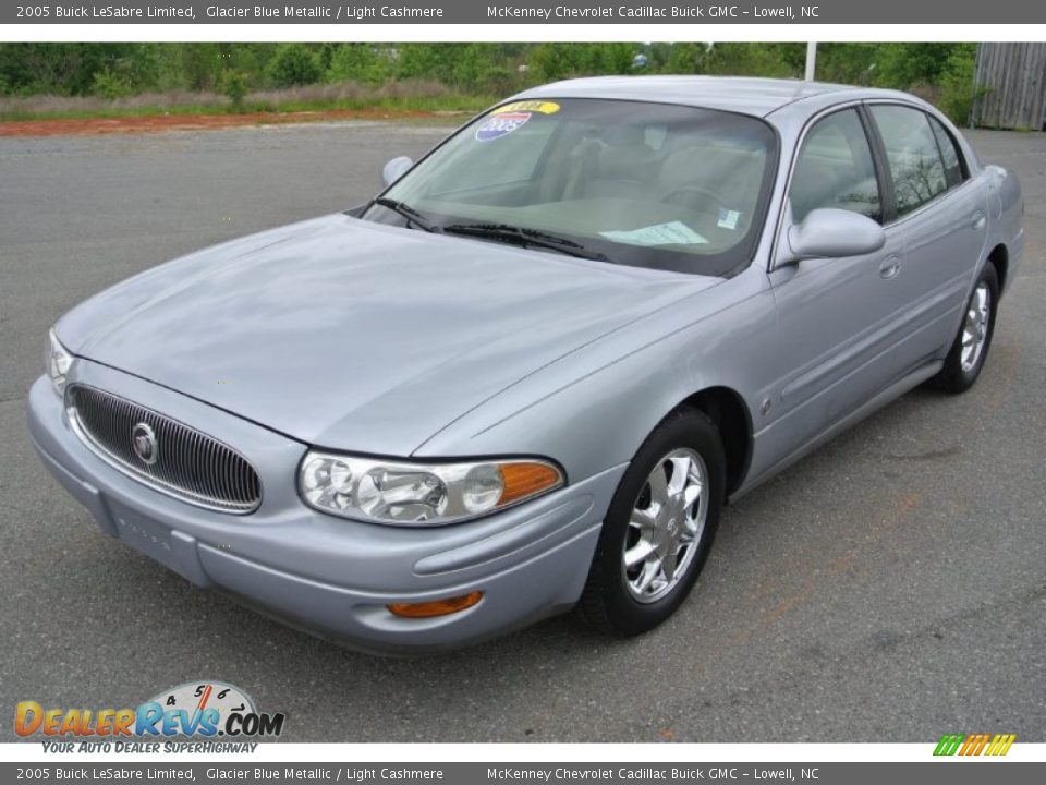 Front 3/4 View of 2005 Buick LeSabre Limited Photo #1