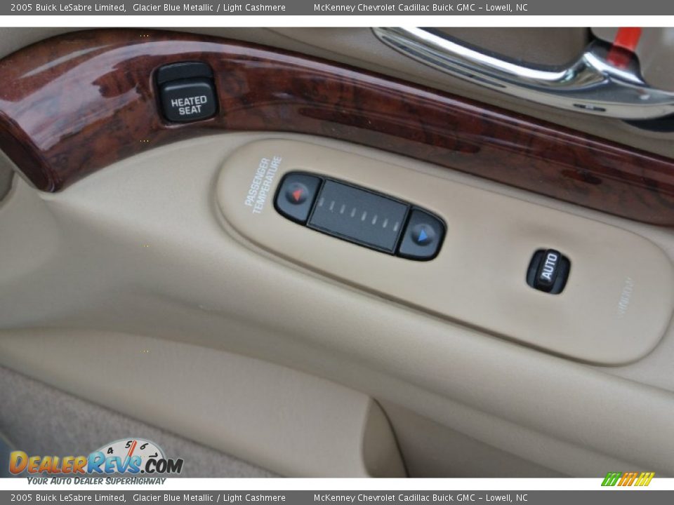 2005 Buick LeSabre Limited Glacier Blue Metallic / Light Cashmere Photo #21