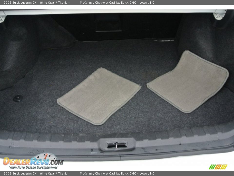 2008 Buick Lucerne CX White Opal / Titanium Photo #16
