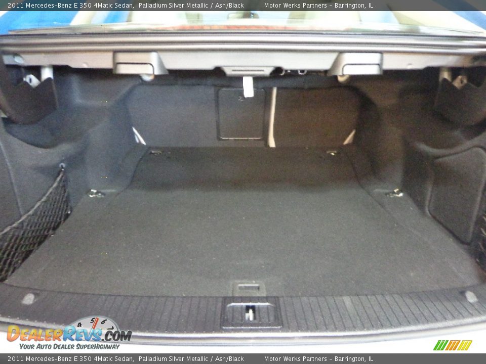 2011 Mercedes-Benz E 350 4Matic Sedan Palladium Silver Metallic / Ash/Black Photo #13