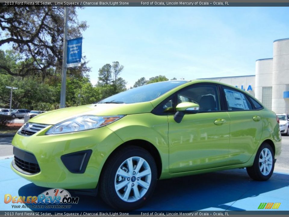 2013 Ford Fiesta SE Sedan Lime Squeeze / Charcoal Black/Light Stone Photo #1