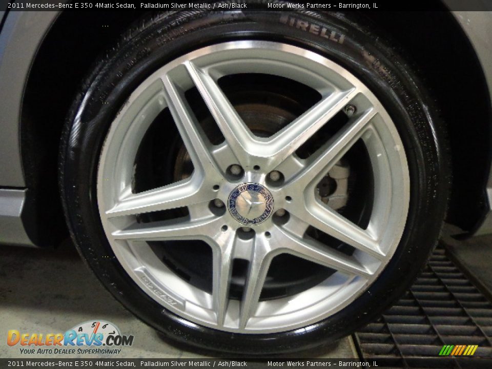 2011 Mercedes-Benz E 350 4Matic Sedan Palladium Silver Metallic / Ash/Black Photo #18