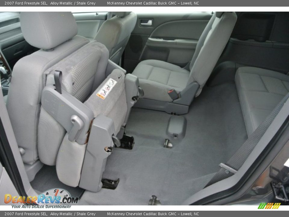 Shale Grey Interior - 2007 Ford Freestyle SEL Photo #17