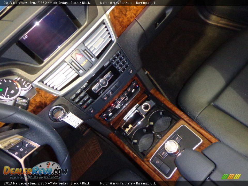 2013 Mercedes-Benz E 350 4Matic Sedan Black / Black Photo #17