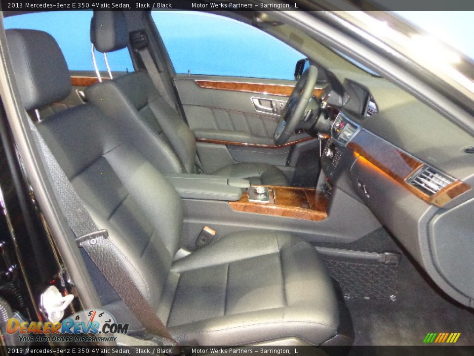 2013 Mercedes-Benz E 350 4Matic Sedan Black / Black Photo #24