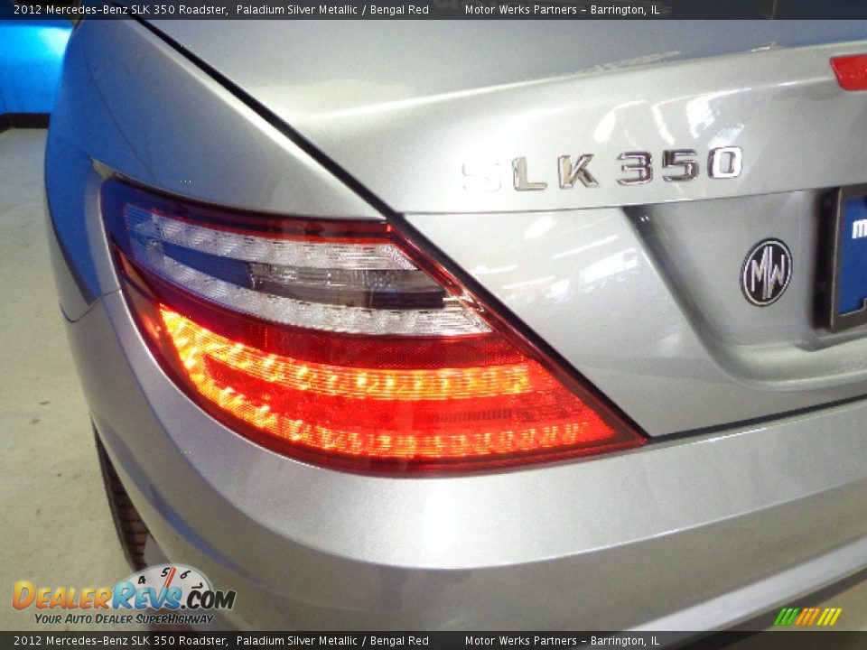 2012 Mercedes-Benz SLK 350 Roadster Paladium Silver Metallic / Bengal Red Photo #29